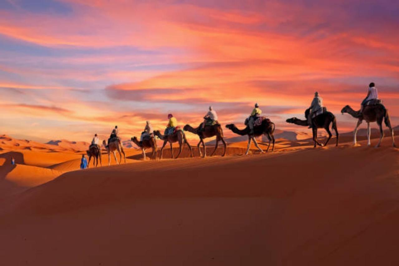 מרזאוגה Desert Paradise Luxury Camp מראה חיצוני תמונה
