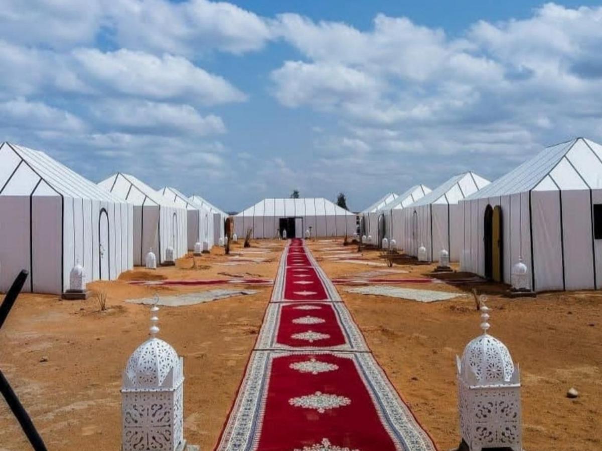 מרזאוגה Desert Paradise Luxury Camp מראה חיצוני תמונה
